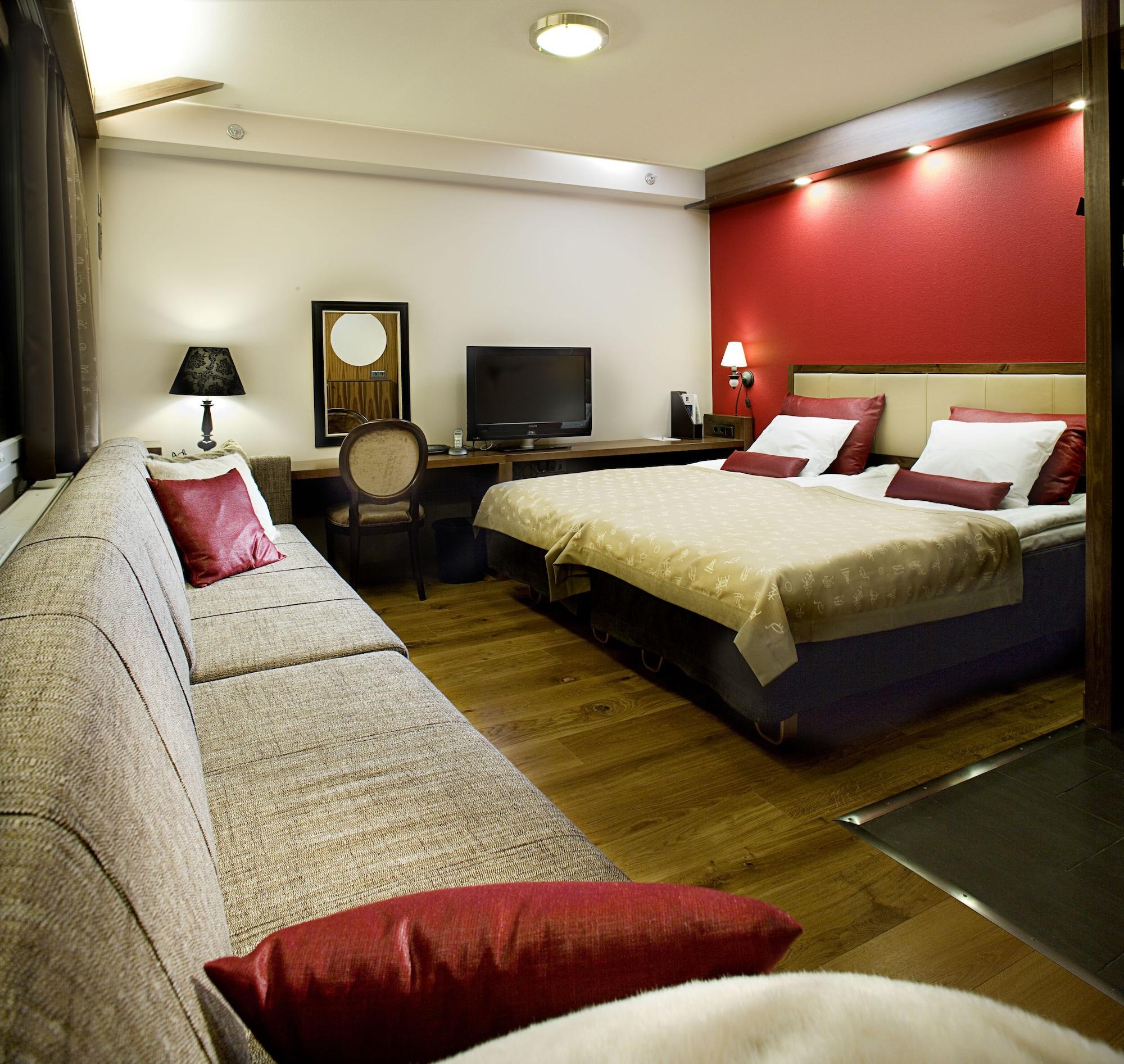 Santa'S Hotel Santa Claus Рованиеми Экстерьер фото